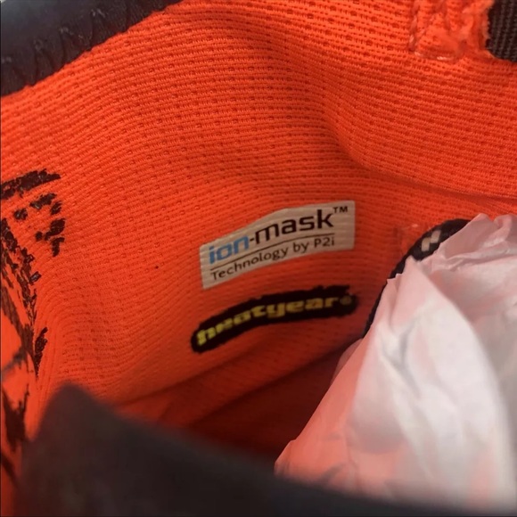 **SOLD**Under Armour FTHR Sheild TRC Storm Trail Running shoes sneakers - Picture 9 of 10